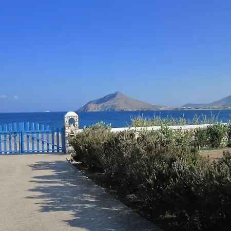 Stunning Sea Front Keroessa, Paros Villa *