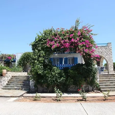 Villa Stunning Sea Front Keroessa, Paros *
